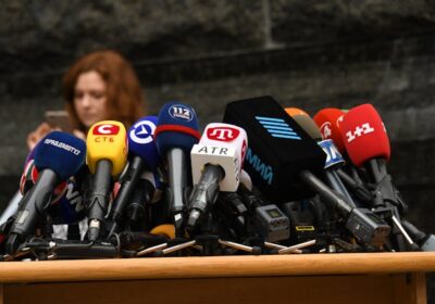   Presa digitală, stilul de viață și nevoia de sens într-o lume accelerată