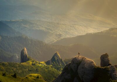 Legătura dintre emoții și alimentație: cum ne influențează starea emoțională alegerile alimentare