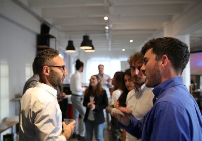 Rolul esențial al networking-ului în accesarea oportunităților de nișă
