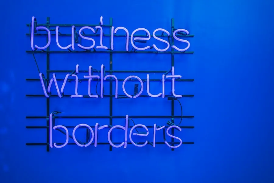 Photo common mistakes international business relationships